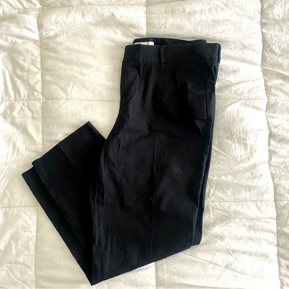 OLD NAVY BLACK STRAIGHT CAREER PANTS - Picture 2 of 11